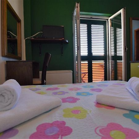 Pansion Hrga Hotel Vodice Bagian luar foto