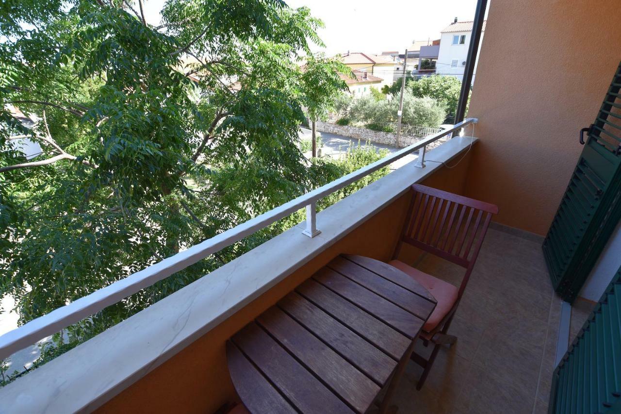 Pansion Hrga Hotel Vodice Bagian luar foto